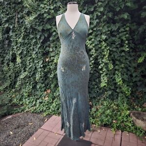 Victorias vintage beaded 100% silk gown emerald green gown.